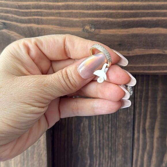 Elegant 14K Gold Plated Zirconia Ring - Picture 3 of 9